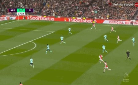 1647200619744000184.gif